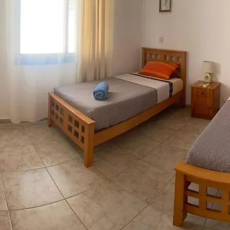 La Serena Apartman Paphos
